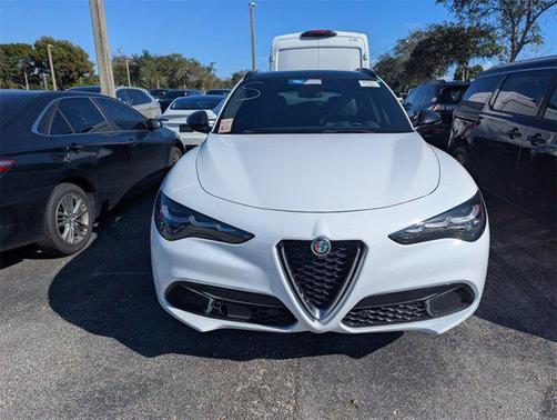 2024 Alfa Romeo Stelvio Ti