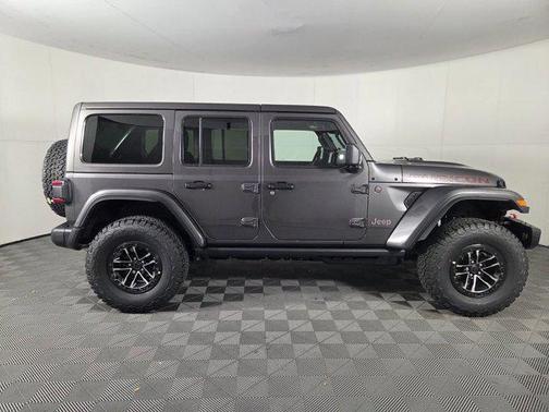 Granite Crystal Metallic Clearcoat 2026 Jeep Wrangler Rubicon