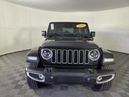 2025 Jeep Wrangler 4xe Sahara