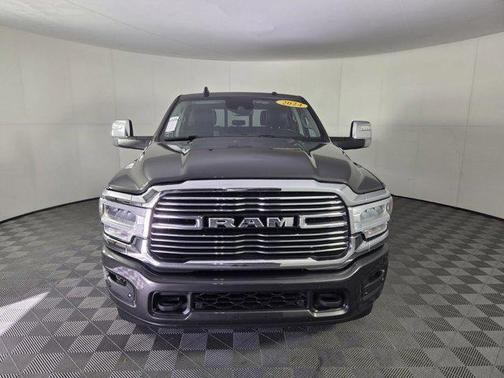 Granite Crystal Metallic Clearcoat 2024 RAM 2500 Laramie Crew Cab 4x4 6'4' Box