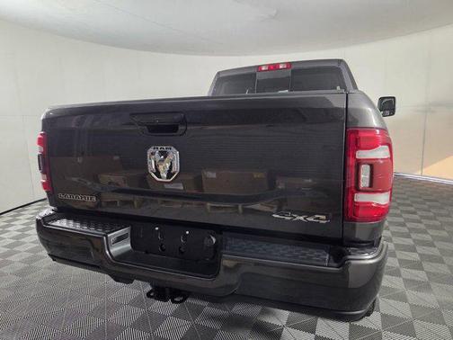 Granite Crystal Metallic Clearcoat 2024 RAM 2500 Laramie Crew Cab 4x4 6'4' Box