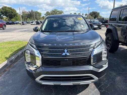 2024 Mitsubishi Outlander SE 2.5 2WD