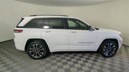 2023 Jeep Grand Cherokee 4xe Overland
