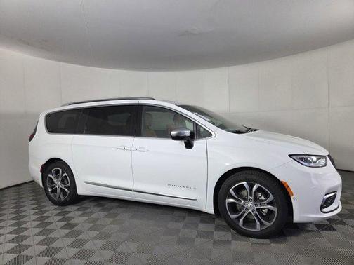 2026 Chrysler Pacifica L