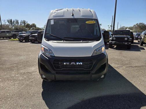 2024 RAM ProMaster 2500 Tradesman
