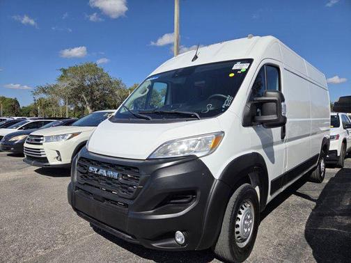 2024 RAM ProMaster 2500 Tradesman