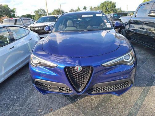 2022 Alfa Romeo Stelvio Sprint