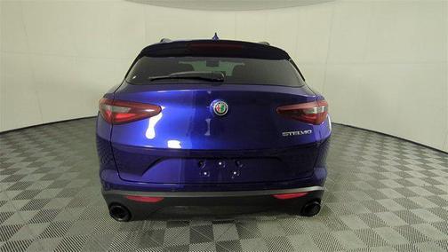 2022 Alfa Romeo Stelvio Sprint