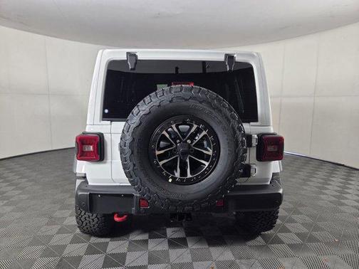 Bright White Clearcoat 2026 Jeep Wrangler Rubicon
