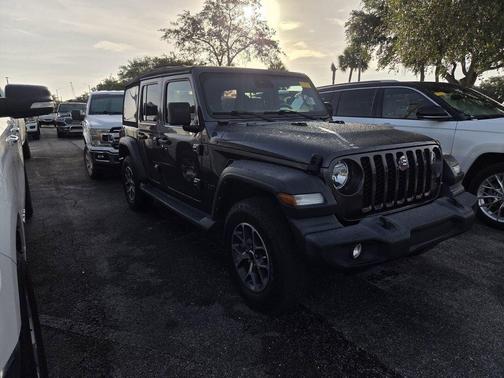 Granite Crystal Metallic Clearcoat 2024 Jeep Wrangler Sport S