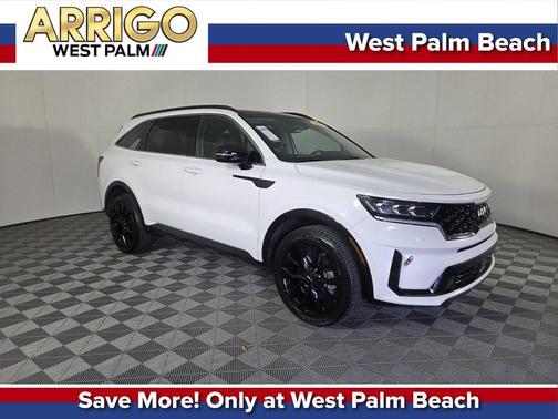 Glacial White Pearl 2022 Kia Sorento SX