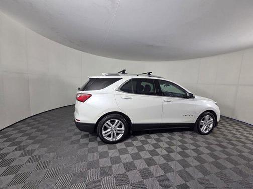 2020 Chevrolet Equinox Premier w/2LZ