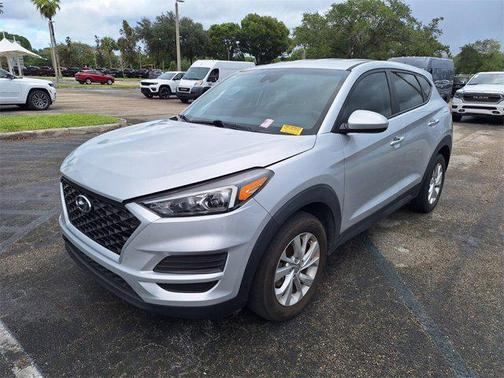 2019 Hyundai TUCSON SE
