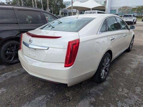 2014 Cadillac XTS Base