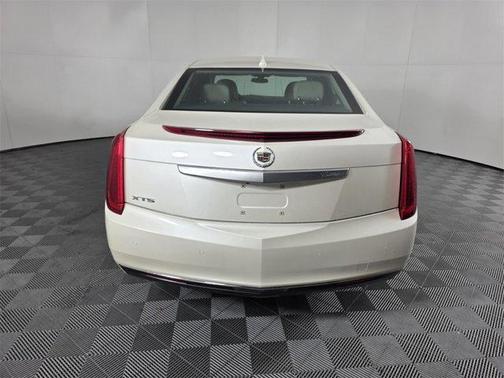 2014 Cadillac XTS Base