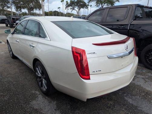 2014 Cadillac XTS Base