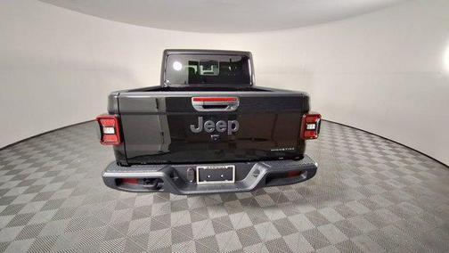 2025 Jeep Gladiator High Tide