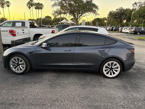 2023 Tesla Model 3 Standard Range