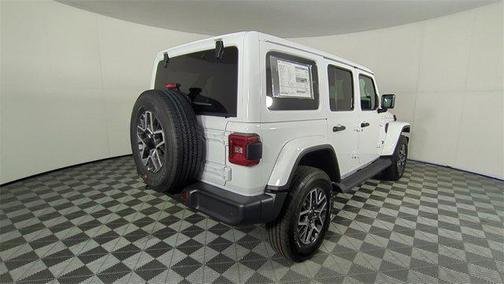 2025 Jeep Wrangler 4-Door Sahara 4x4