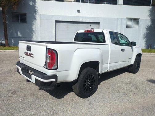 2022 GMC Canyon Elevation Standard