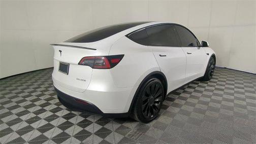 2022 Tesla Model Y Performance Dual Motor All-Wheel Drive