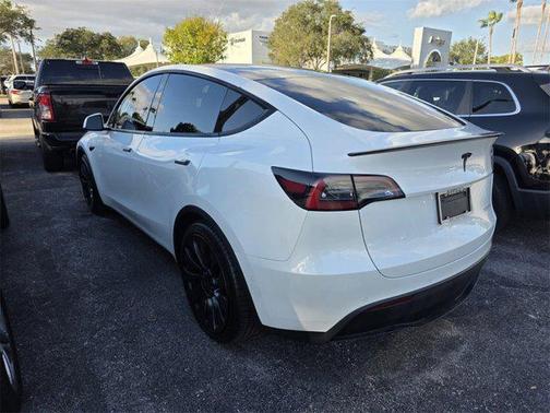 2022 Tesla Model Y Performance Dual Motor All-Wheel Drive