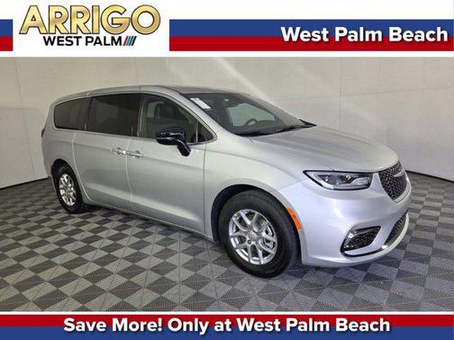 Silver Mist Clearcoat 2026 Chrysler Pacifica L