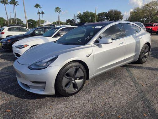 Silver 2018 Tesla Model 3 Long Range