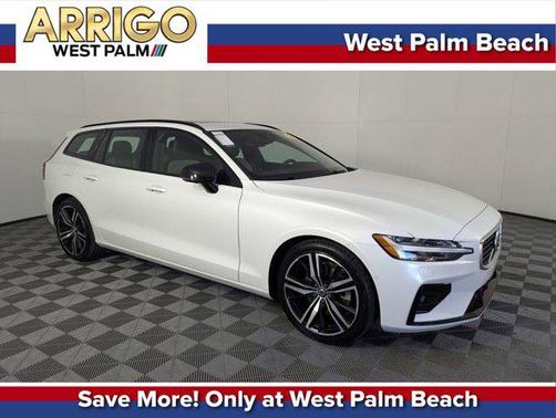 2020 Volvo V60 T5 R-Design