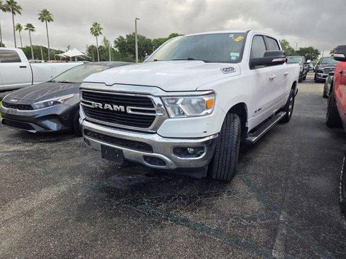 Bright White Clearcoat 2021 RAM 1500 Big Horn/Lone Star