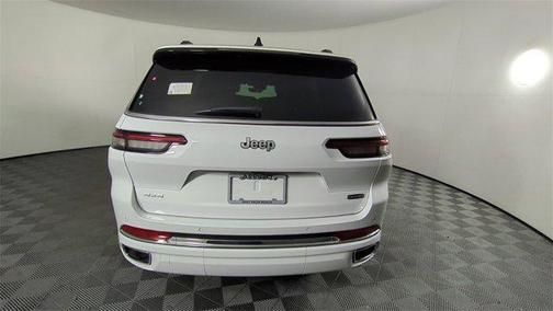 2025 Jeep Grand Cherokee Overland