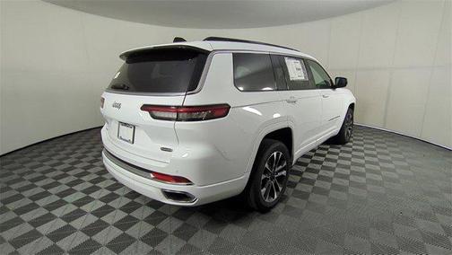 2025 Jeep Grand Cherokee Overland