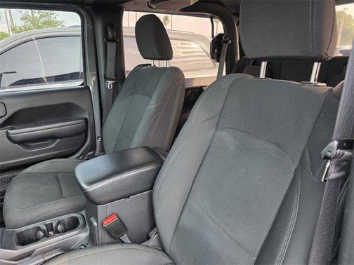2022 Jeep Wrangler Willys