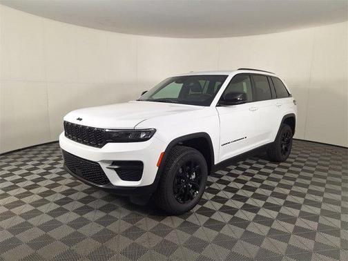 2025 Jeep Grand Cherokee Altitude