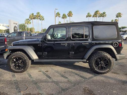 Black Clearcoat 2021 Jeep Wrangler Willys