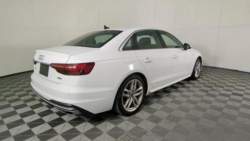 2024 Audi A4 45 S line Premium Plus
