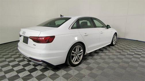 2024 Audi A4 45 S line Premium Plus
