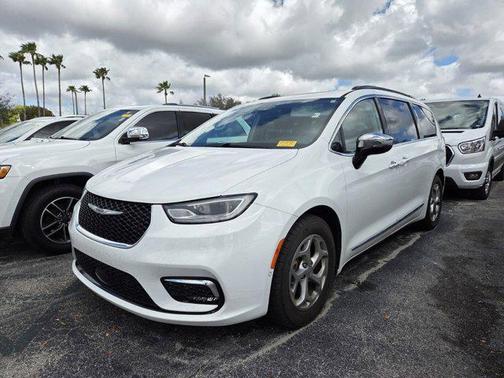 2023 Chrysler Pacifica Limited