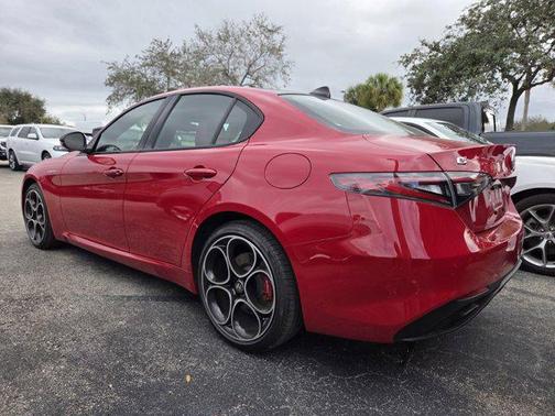 2024 Alfa Romeo Giulia Veloce AWD