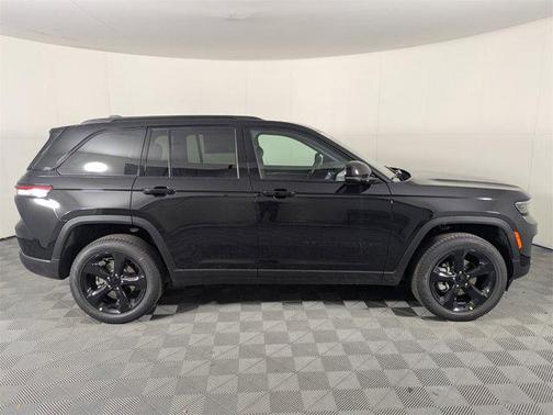 2025 Jeep Grand Cherokee Limited X