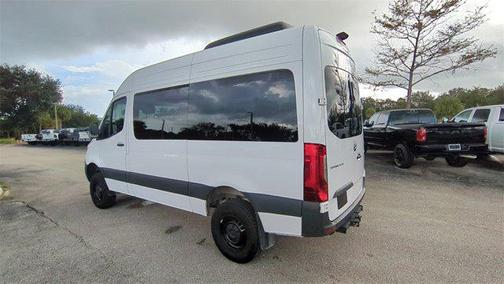 2024 Mercedes-Benz Sprinter 2500 Standard Roof