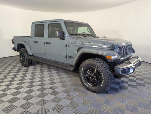2025 Jeep Gladiator High Tide
