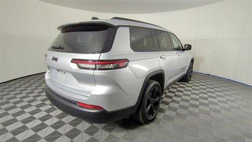 2022 Jeep Grand Cherokee L Altitude