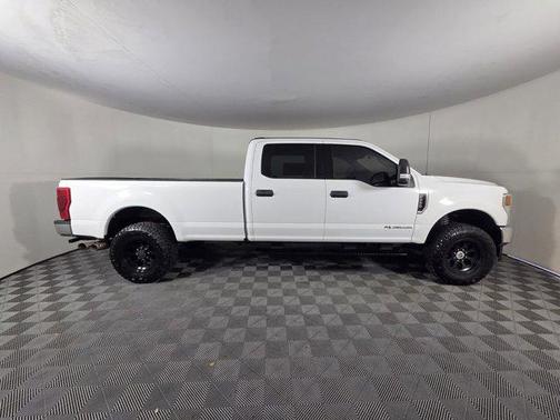Oxford White 2020 Ford F-350 XLT