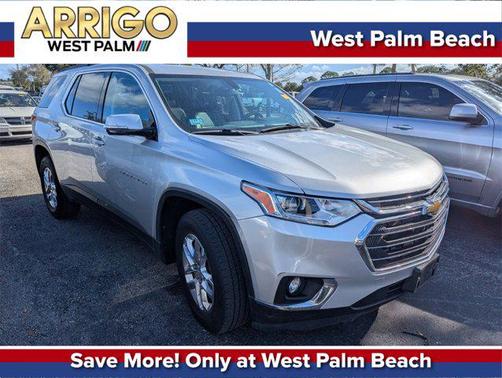 2020 Chevrolet Traverse LT Cloth