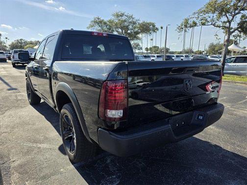 2024 RAM 1500 Classic Warlock Crew Cab 4x4 5'7' Box