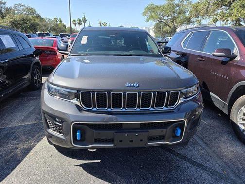 2023 Jeep Grand Cherokee 4xe Overland