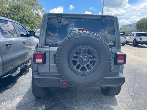 2022 Jeep Wrangler Unlimited High Tide 4x4