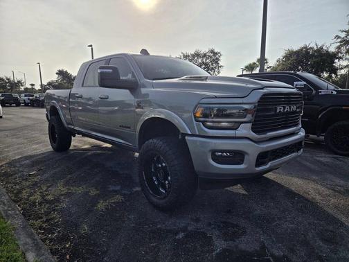 Billet Silver Metallic Clearcoat 2024 RAM 2500 Laramie Crew Cab 4x4 6'4' Box