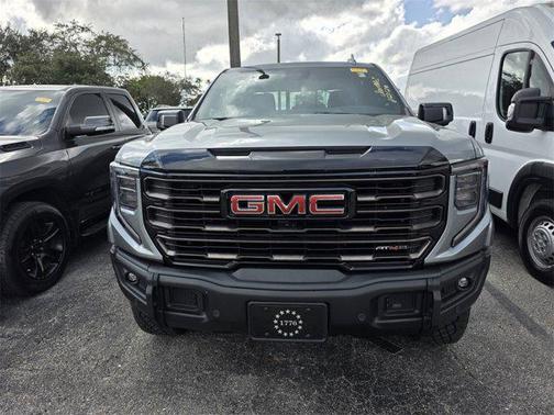 2024 GMC Sierra 1500 AT4X